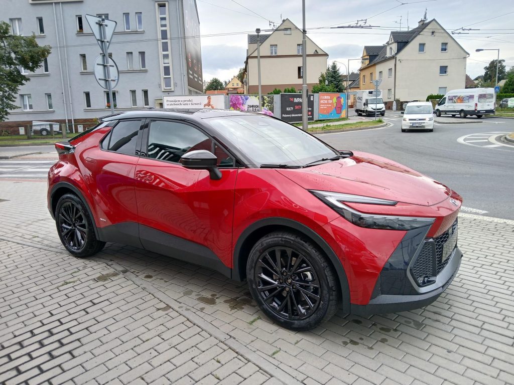 Toyota C-HR  2.0 CVT 198k 4x4