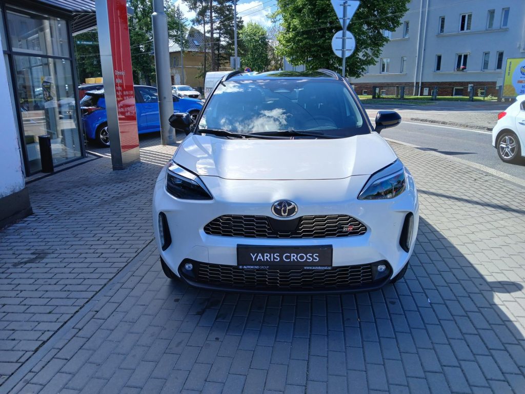 Toyota Yaris Cross  1.5 CVT 130 (2x4) GR Sport