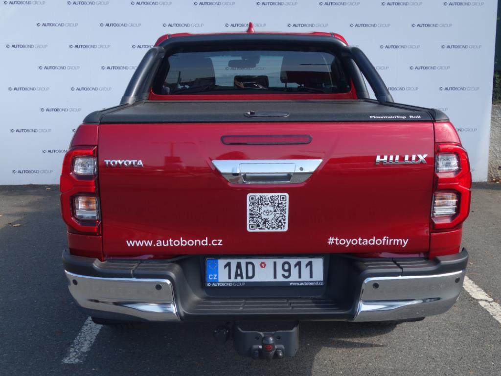 Toyota Hilux  2.8D 4x4 6 AT Executive