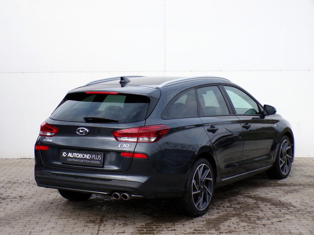 Hyundai i30  1.5 T-GDi 117kW DCT N-Line