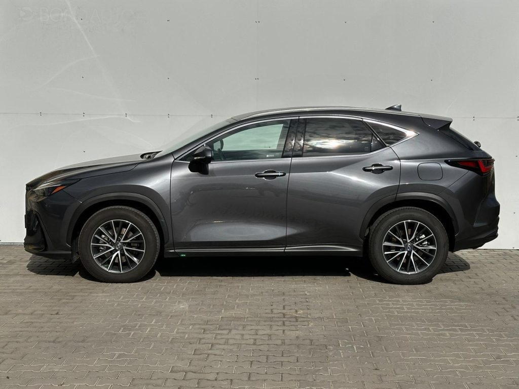 Lexus NX 350h  2,5 HSD e-CVT Prestige 4×4 E-FOUR