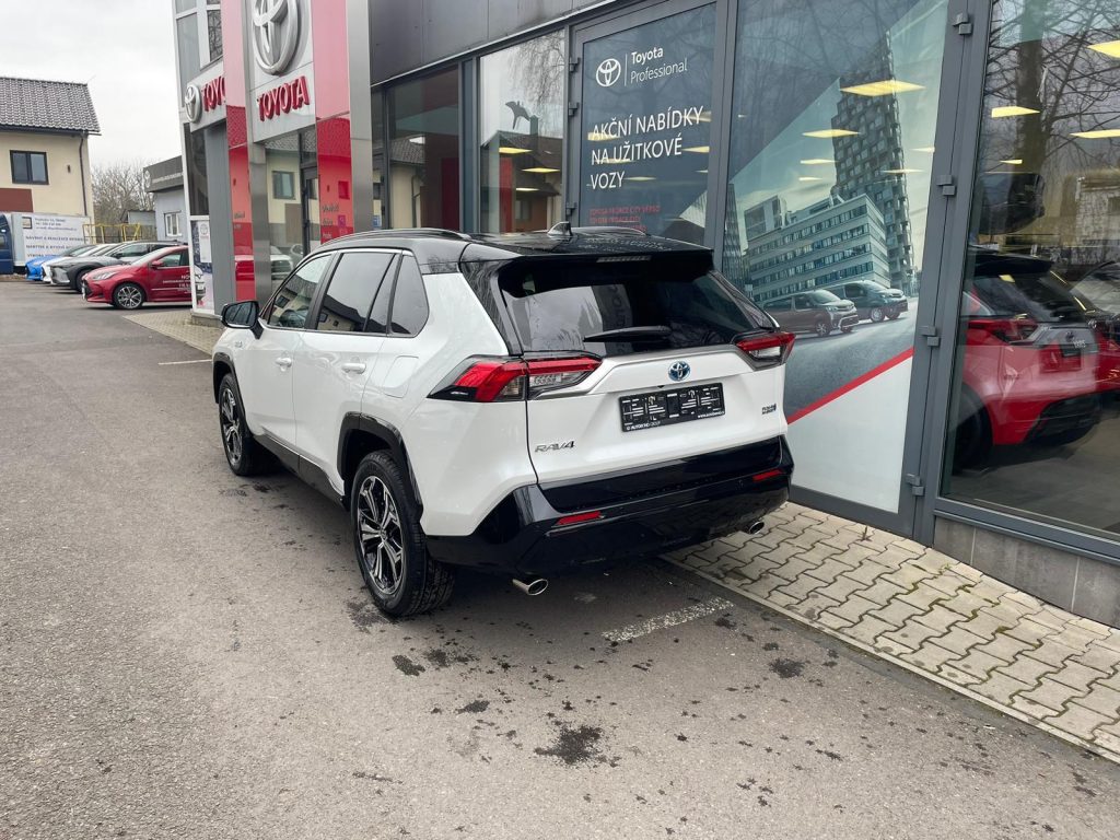 Toyota RAV4  2,5 PLUG IN Hybrid Executive