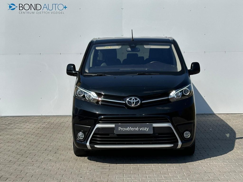 Toyota Proace  2.0 D-4D L2 Family AT