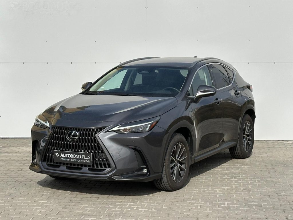 Lexus NX 450h+  2,5 HSD e-CVT EXECUTIVE PHEV E-FOUR