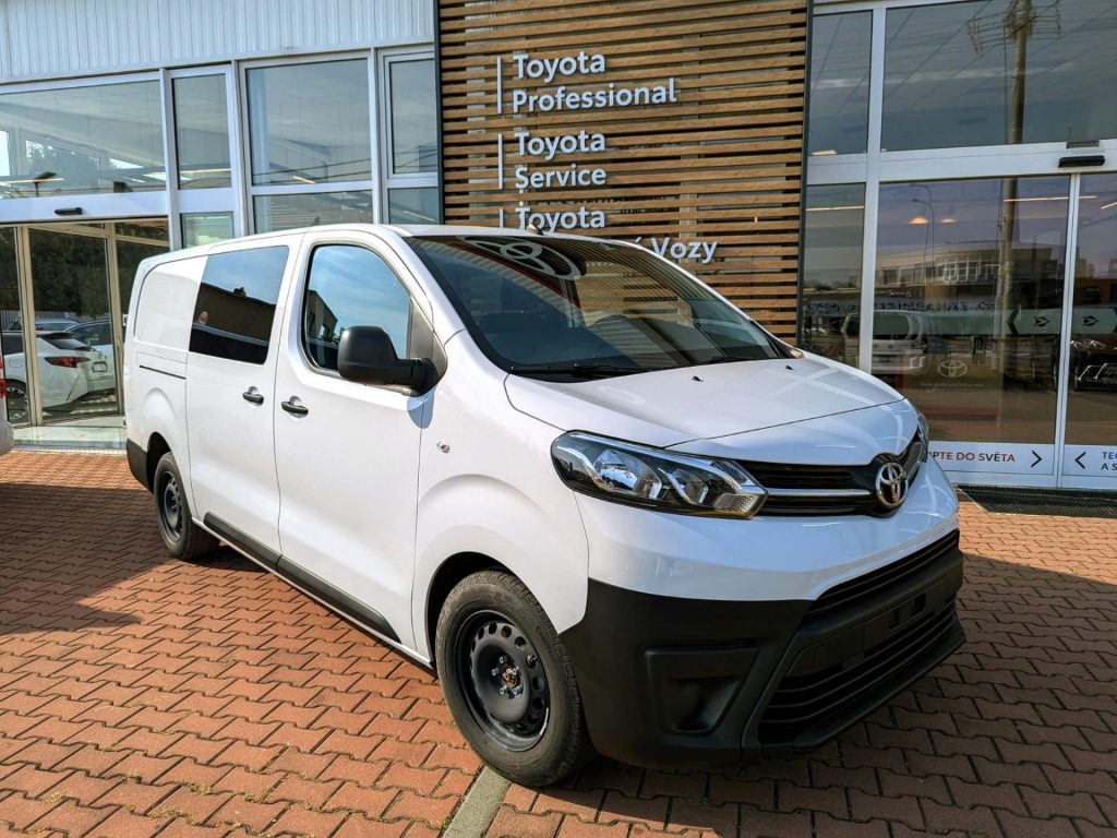 Toyota ProAce  2,0 D 140K 4x2 6MT CREWCAB 5 MÍST