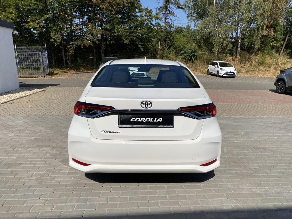 Toyota Corolla  1.5 6MT Comfort KLASIK