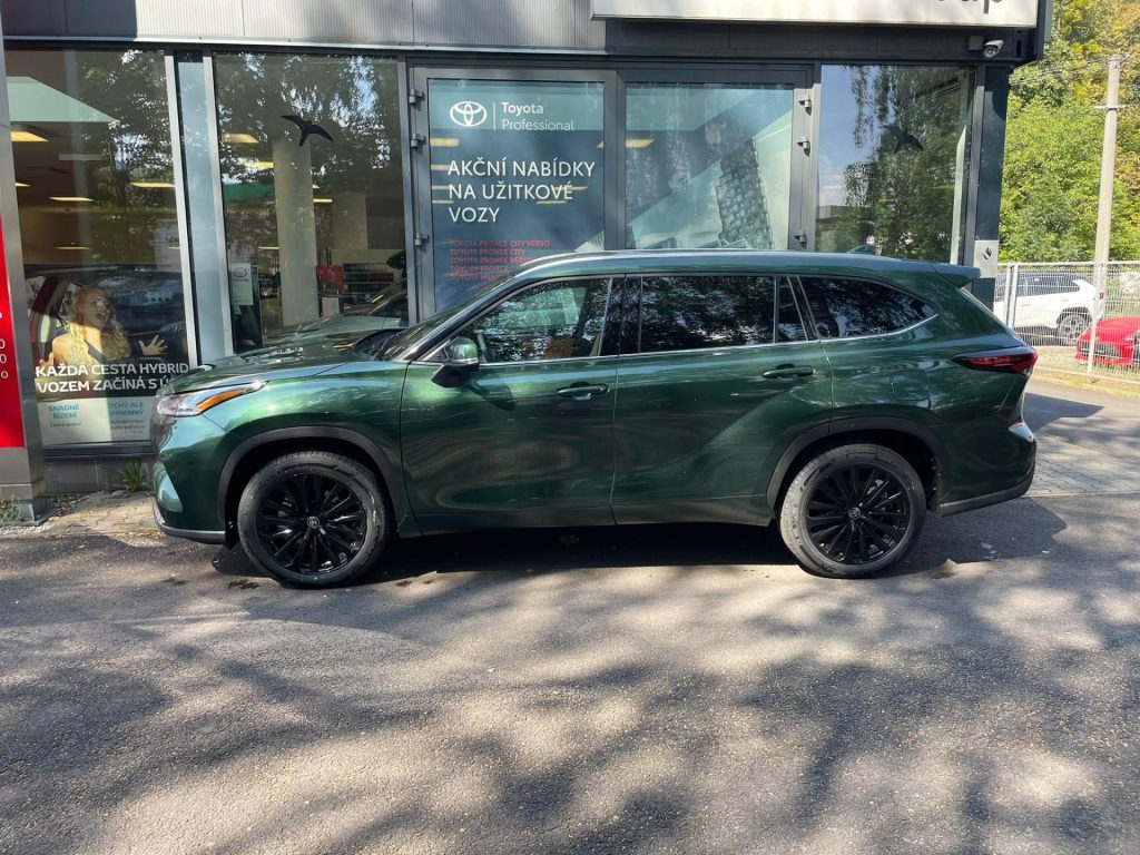 Toyota Highlander  2,5 Hybrid Executive JBL 4x4