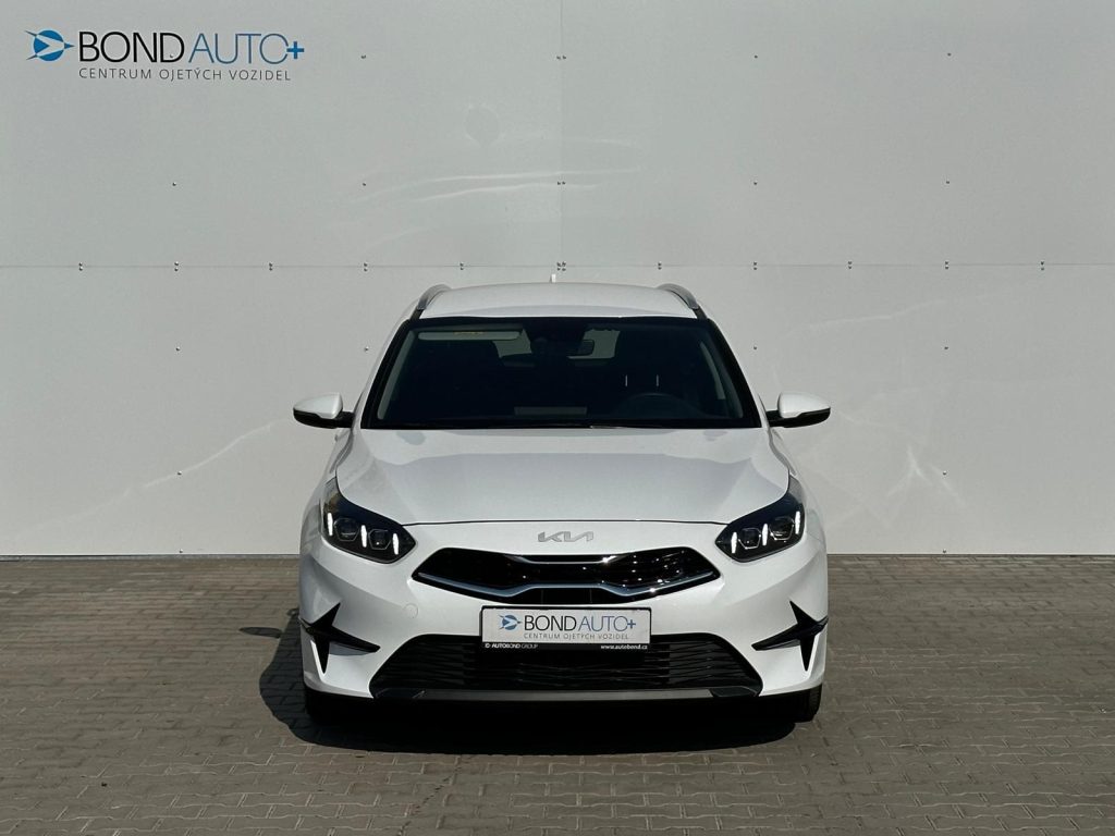 KIA Ceed  1.5 T-GDi 7DCT TOP Smartkey