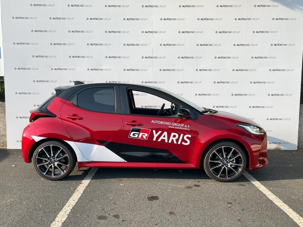 Toyota Yaris  1.5 HEV 130  CVT GR Sport