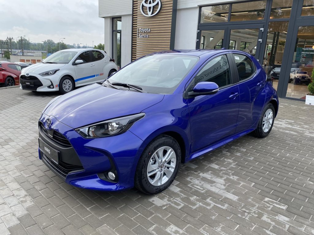 Toyota Yaris  1.5 6MT Klasik Comfort + Construct