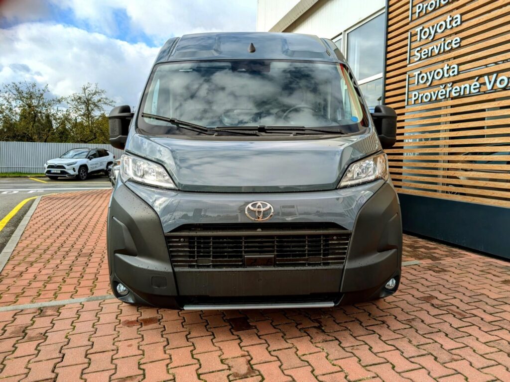 Toyota ProAce Verso  MAX 2.2 DIESEL 4x2 6MT L2H2 ACTIVE + MULTIMEDIA