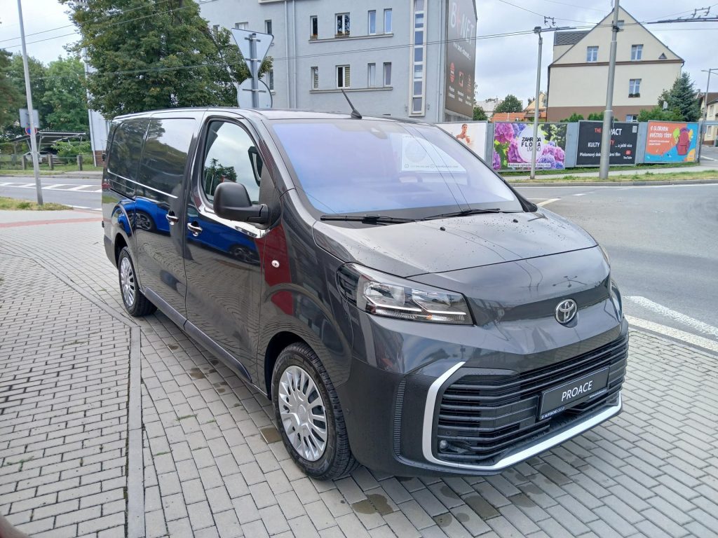 Toyota ProAce  Proace Van L2, 2.0D 144k 6 MT Active Multimedia+Navi