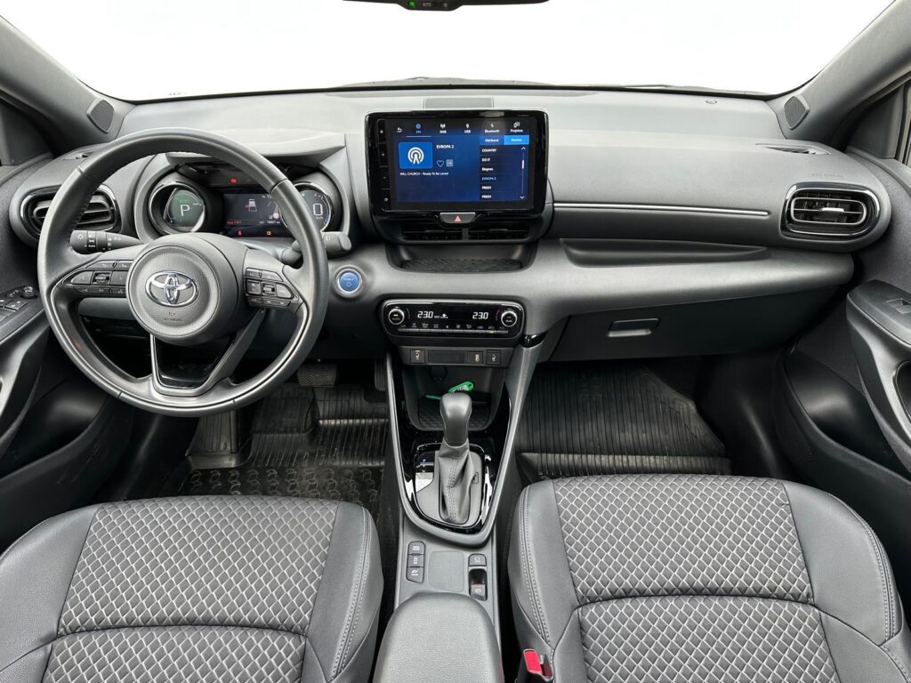 Toyota Yaris  1.5 HSD e-CVT Selection Style