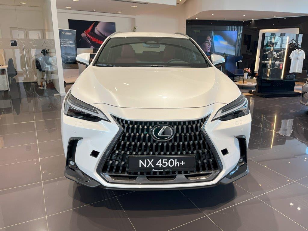 Lexus NX 450h+  2,5l