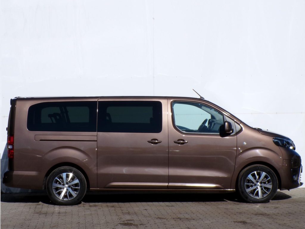 Toyota Proace  L2 2.0 D-4D 130kW 8AT Family