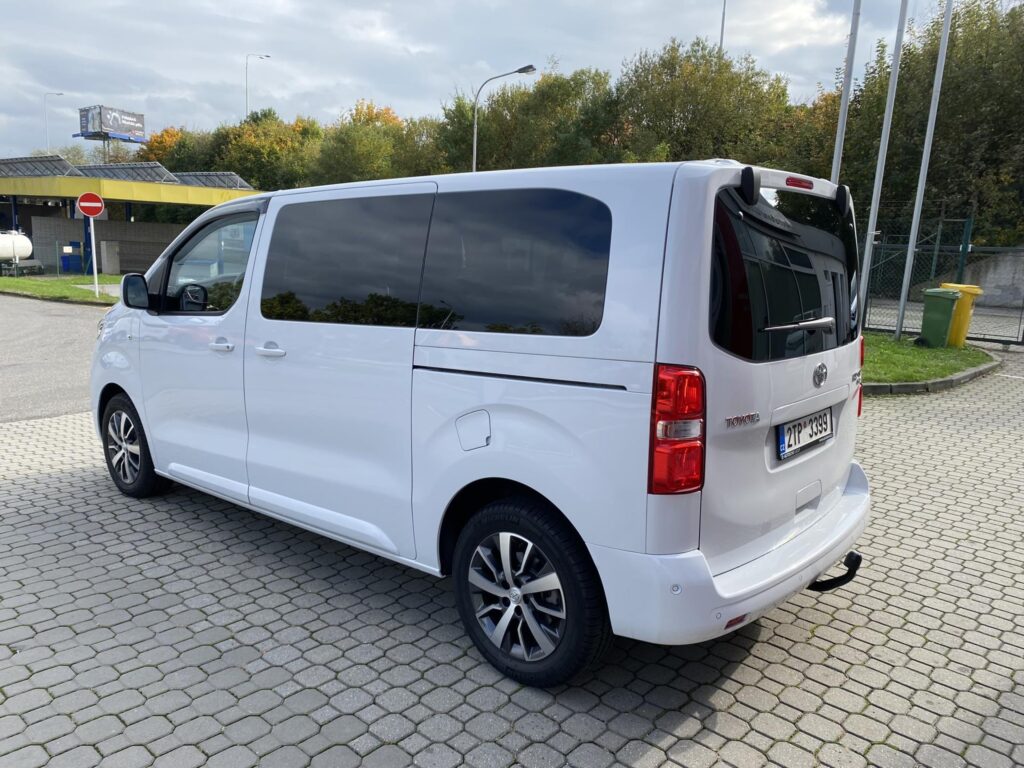 Toyota ProAce Verso  2.0D 6MT Family TTS Webasto