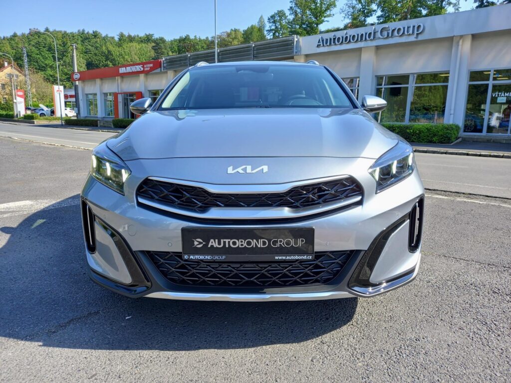 KIA XCeed  1.5 T-GDi TOP MT