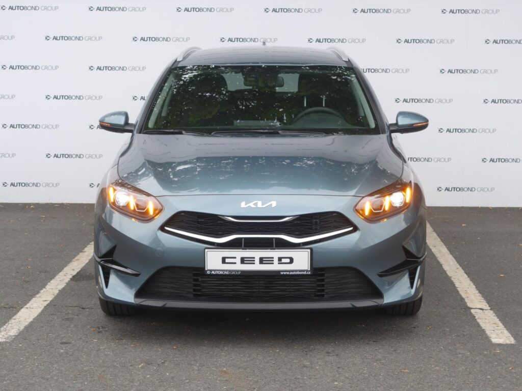 KIA Ceed  SW CD 1,5 T-GDi GPF TOP*