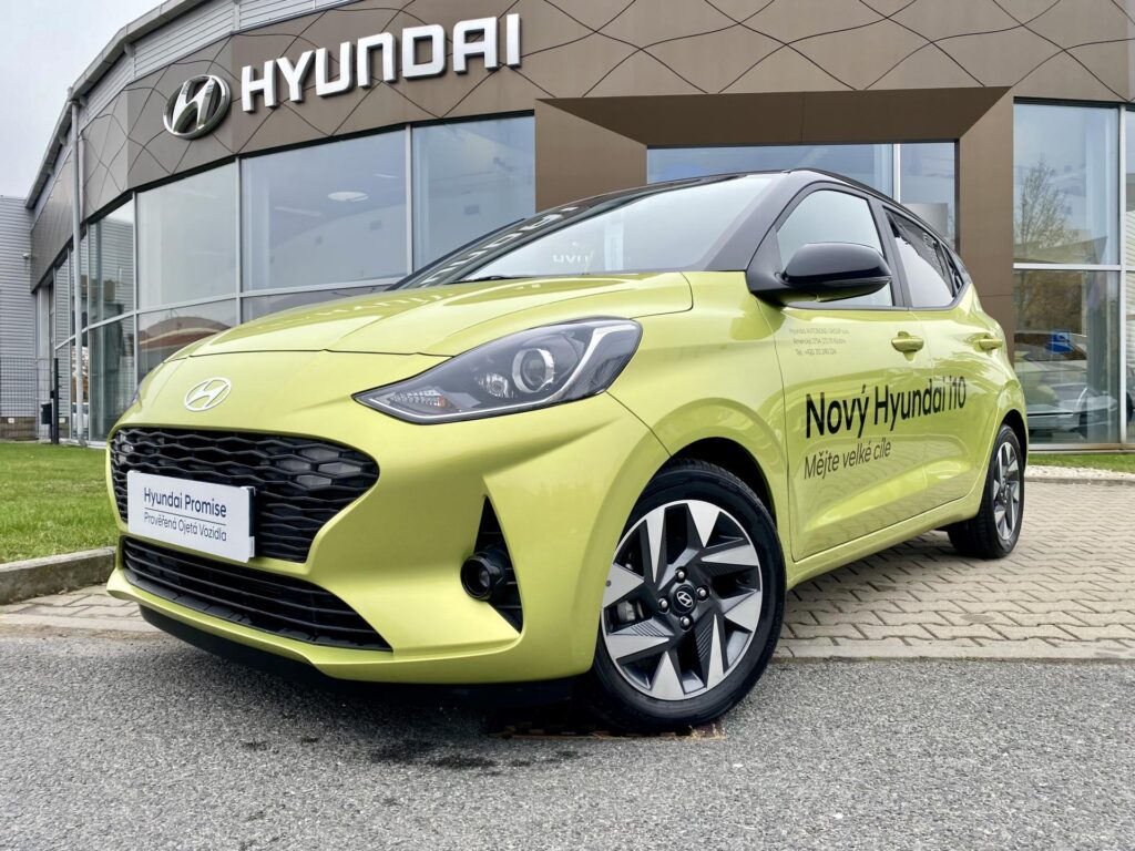 Hyundai i10  1,0i 63k Smart 15" ALU, dvoutónová střecha