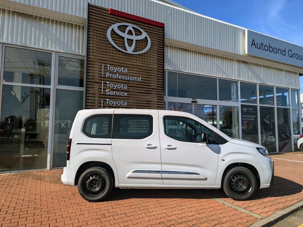 Toyota ProAce City Verso  1,5 DIESEL  6MT SHORT BUSINESS