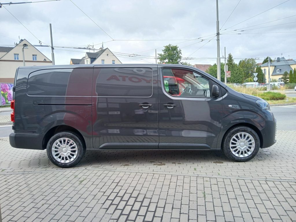 Toyota ProAce  Proace Van L2, 2.0D 144k 6 MT Active Multimedia+Navi