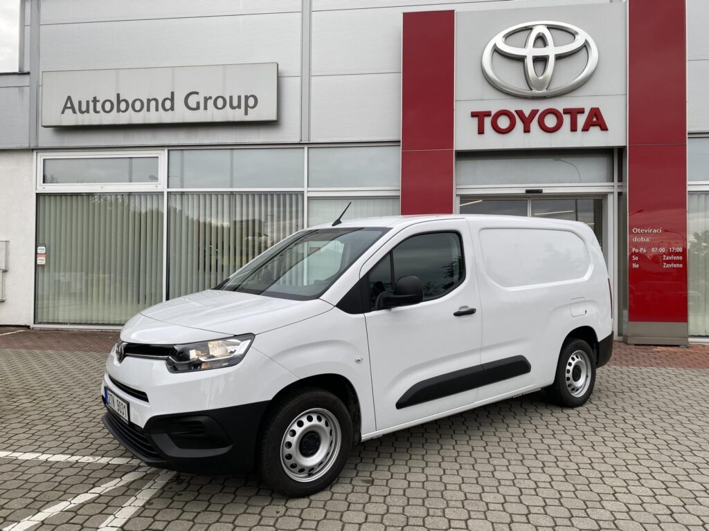 Toyota ProAce City  1.5D 6MT Active + Tažné