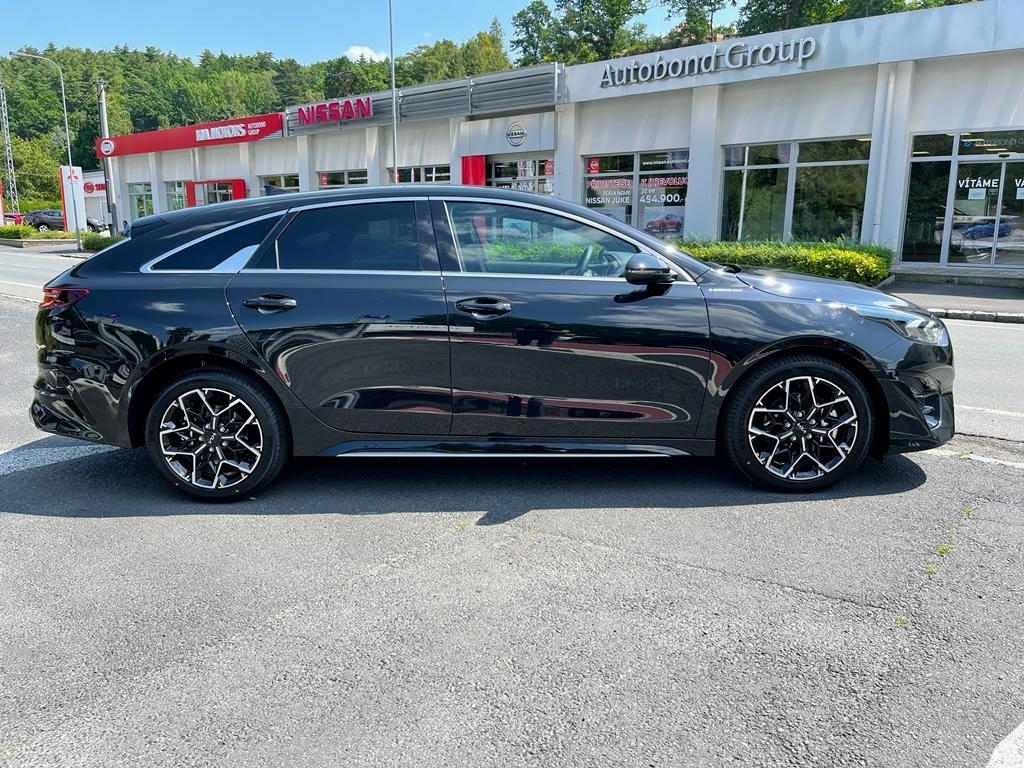 KIA ProCeed  GT LINE PLUS 1.5 T-GDi 7DCT