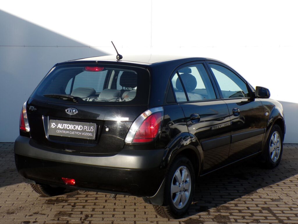 KIA Rio  1.4 i 71kW Sport