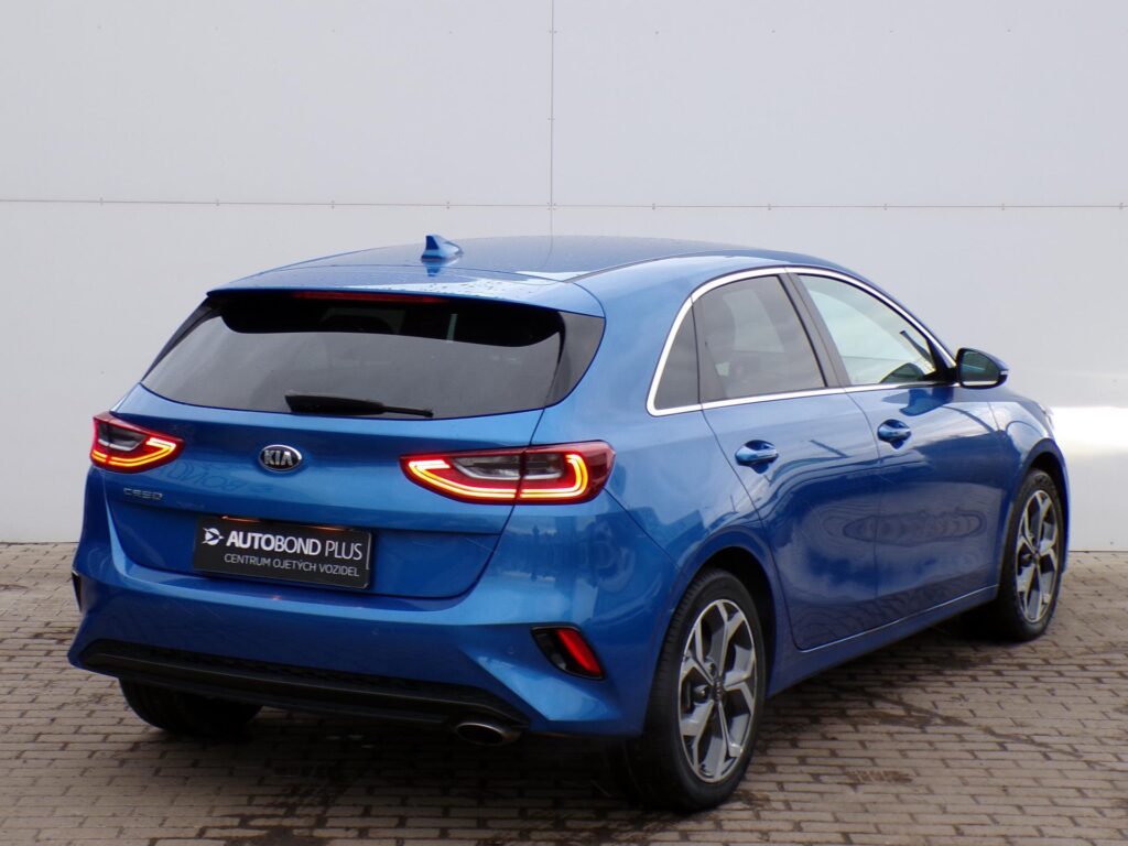 KIA Ceed  1.4 T-GDI 103kW TOP Premium