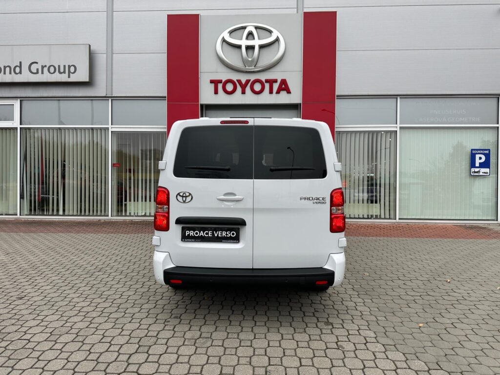 Toyota Proace Verso  2.0D 8AT Business 9s Comfort