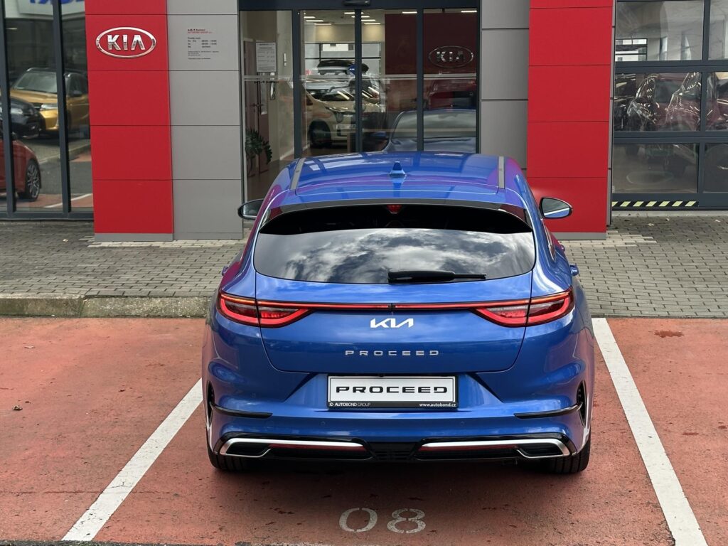 KIA ProCeed  1,5 T-GDi GPF 7DCT GT LINE PLUS