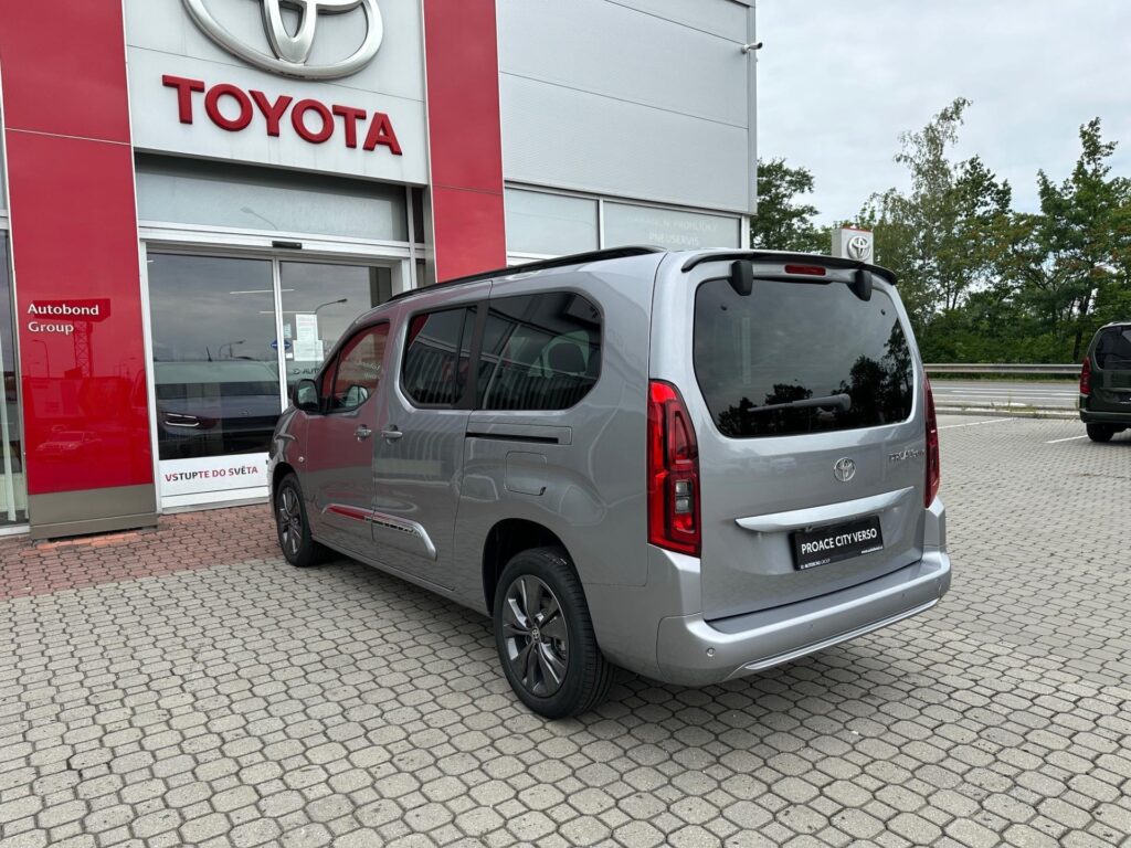 Toyota Proace City Verso  1.5D 6MT Family + tažné