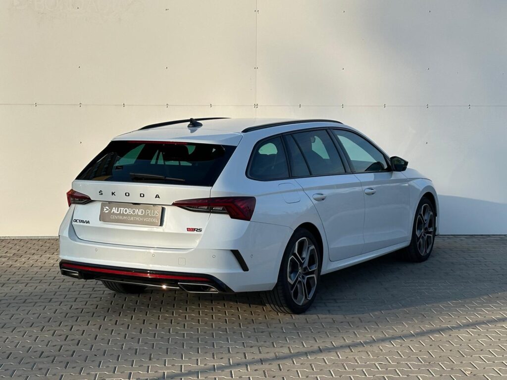 Škoda Octavia  2.0 TSI / 180 kW RS