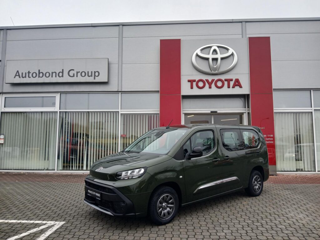 Toyota Proace City Verso  1.5D 6MT Business + zimní kola