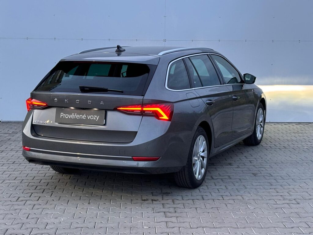 Škoda Octavia  1.5 TSI / 110 kW