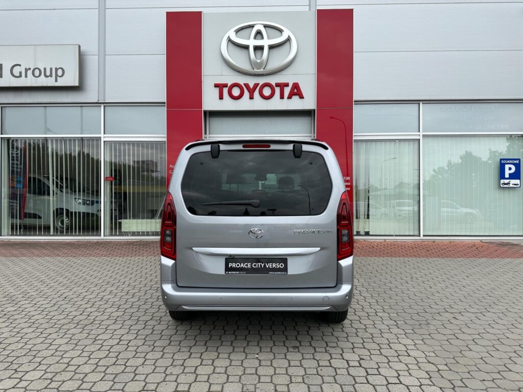 Toyota Proace City Verso  1.5D 6MT Family + tažné