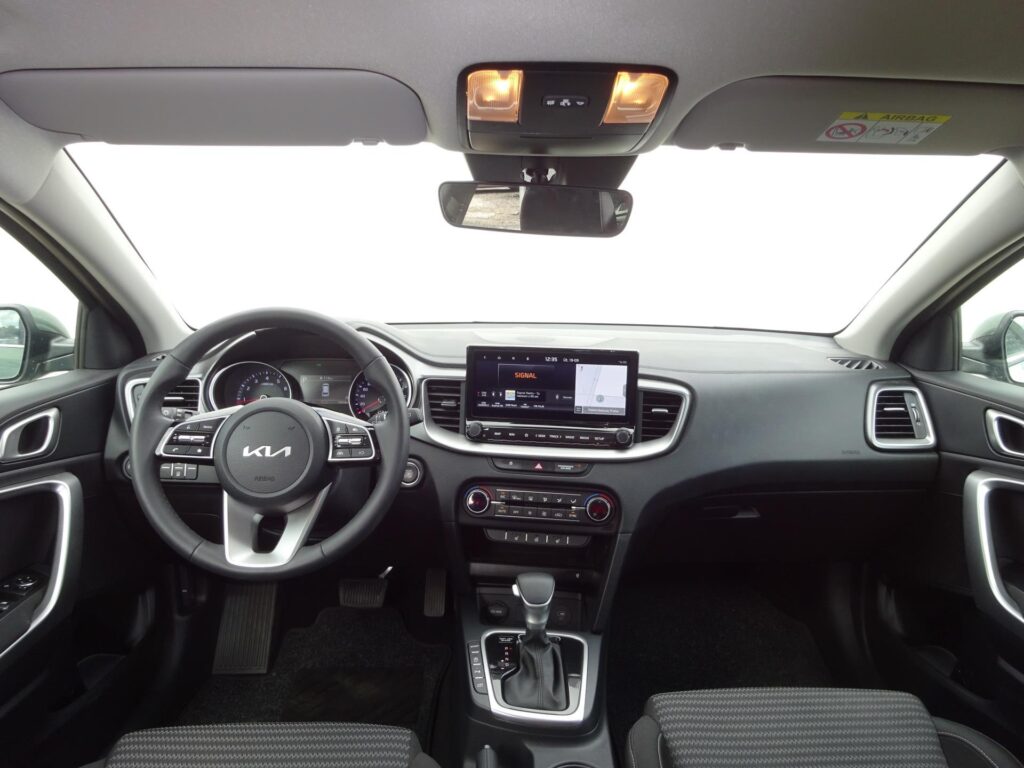 KIA Ceed  1.5 T-GDi 7DCT TOP Smartkey