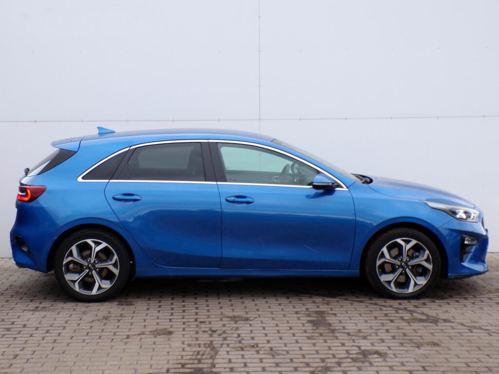 KIA Ceed  1.4 T-GDI 103kW TOP Premium