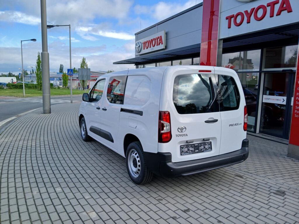 Toyota Proace City  Proace City CrewCab 1.5 130k 6MT