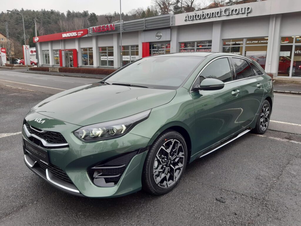 KIA ProCeed  GT LINE PLUS 1.5 T-GDi 7DCT