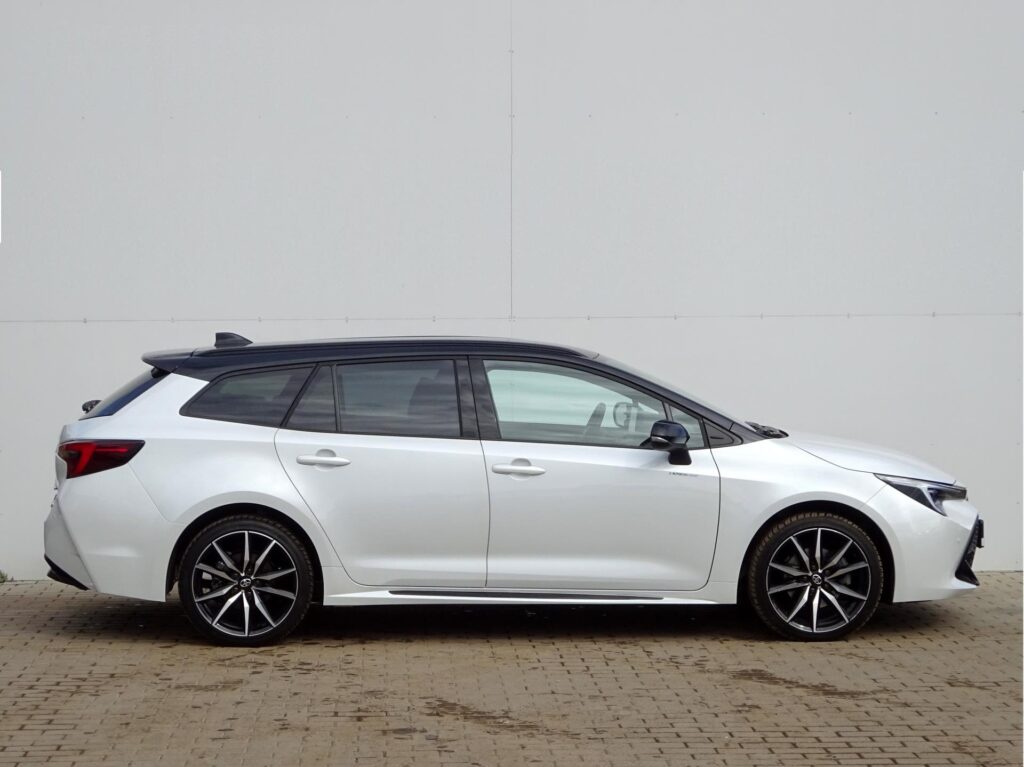 Toyota Corolla  2.0 HSD e-CVT GR-Sport Dynamic