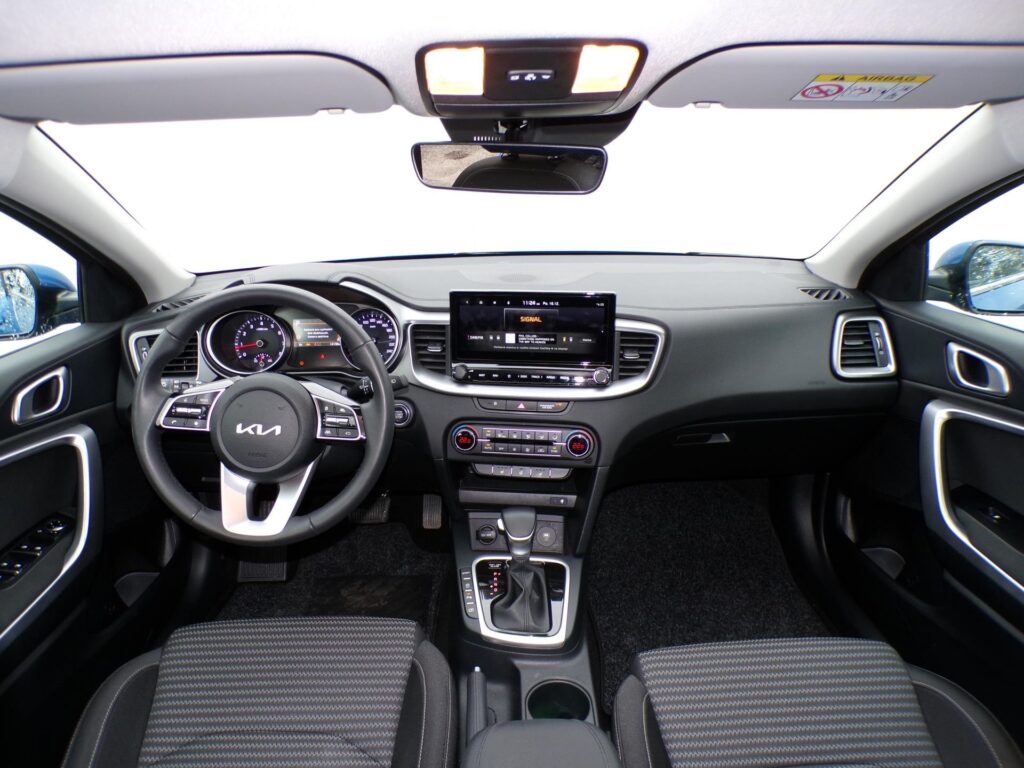 KIA Ceed  1.5 T-GDI 7DCT TOP Bussines