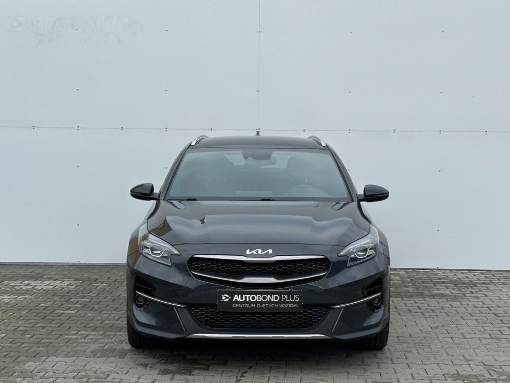 KIA XCeed  1,5 T-GDi TOP