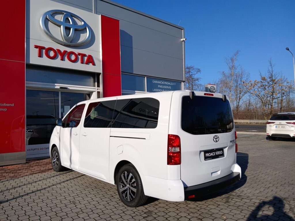 Toyota Proace Verso  2.0D 6MT Family 8S Webasto Camping