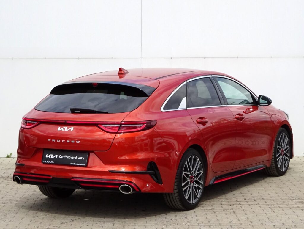 KIA ProCeed  1.6 T-GDI 150kW 7DCT GT