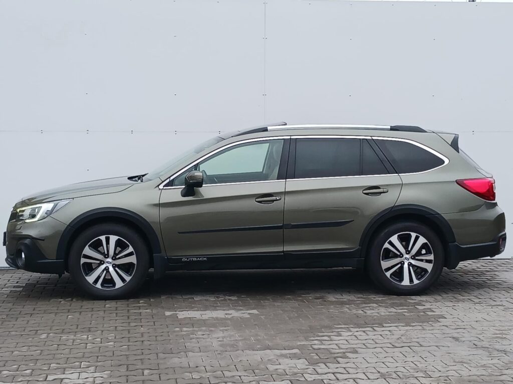 Subaru Outback  2,5 CVT LINEATRONIC AWD