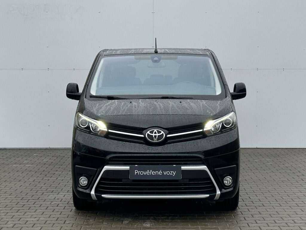 Toyota Proace  2.0 D-4D L2 Family AT