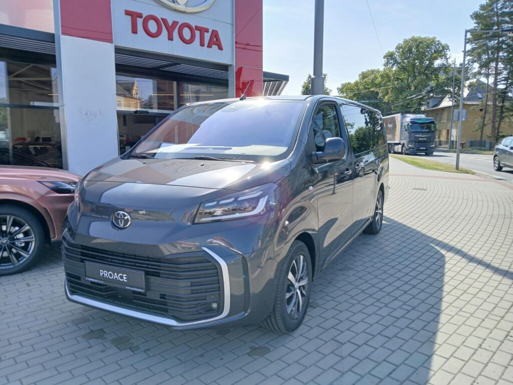 Toyota Proace Verso  Proace Verso L2 8AT 177k Business+Comfort 9s