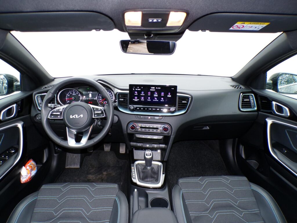 KIA Ceed  1.5 T-GDI 103kW Edice 30