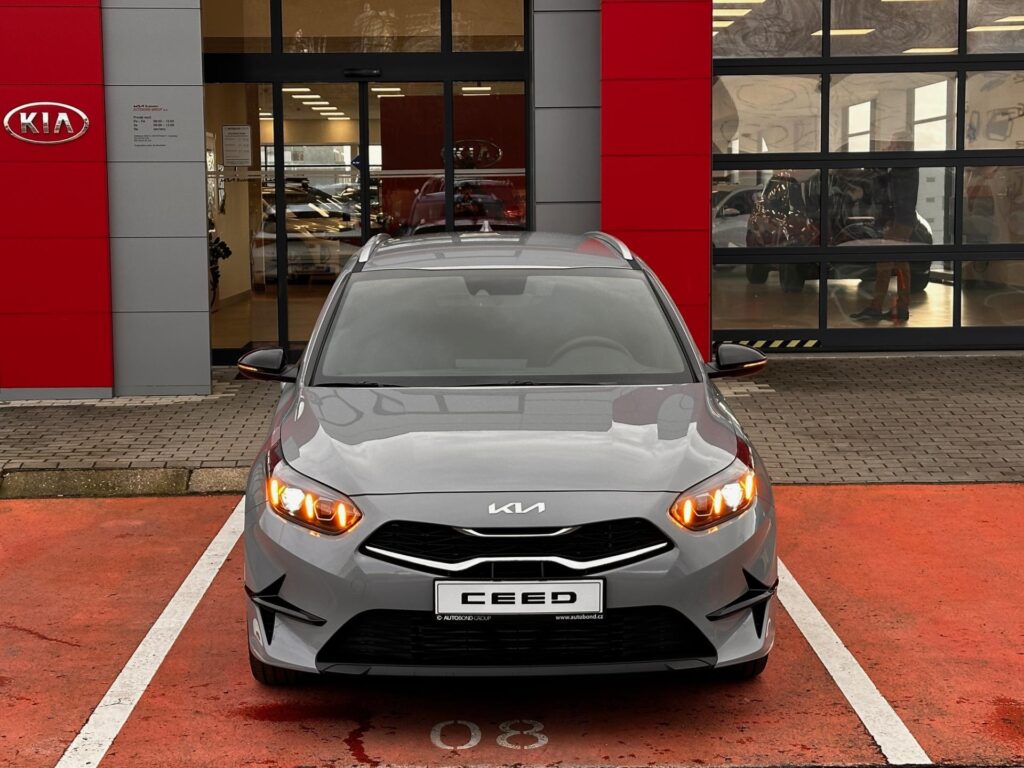 KIA Ceed  SW 1,5 T-GDi GPF EDICE 30 *